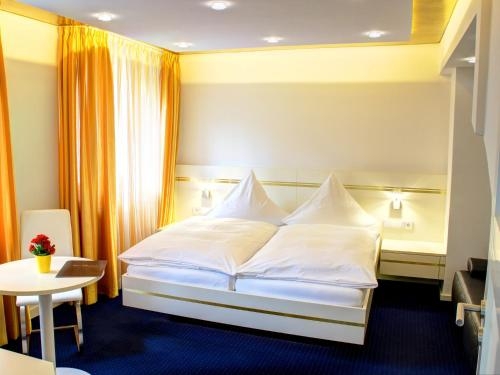 Imagen de la habitación del Hotel Linde, Donaueschingen. Foto 8
