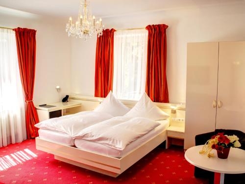 Imagen de la habitación del Hotel Linde, Donaueschingen. Foto 10