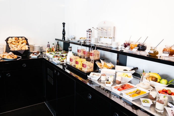 Imagen del bar/restaurante del Hotel Lindemann's Berlin. Foto 2