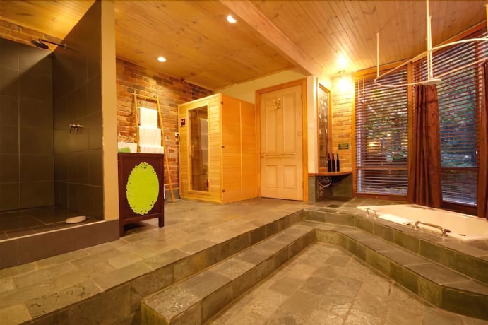 Imagen de la habitación del Hotel Linden Gardens Rainforest Retreat. Foto 9