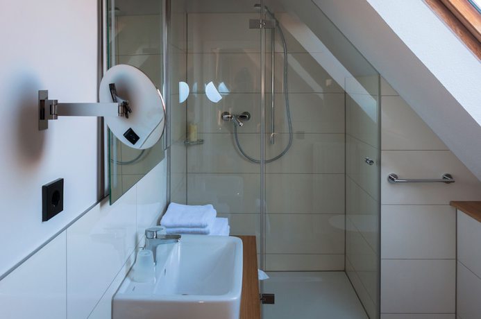 Imagen de la habitación del Hotel Lindenhof Garni. Foto 12