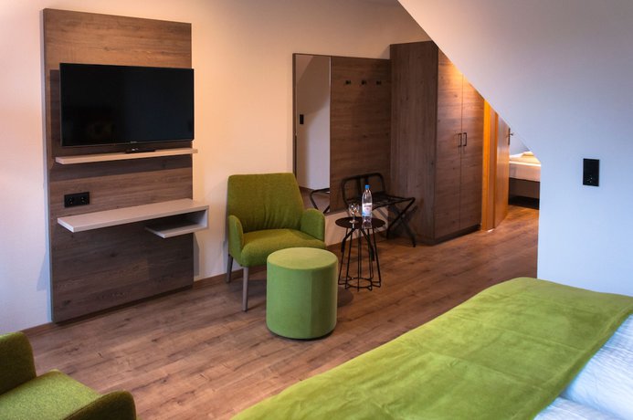 Imagen de la habitación del Hotel Lindenhof Garni. Foto 13