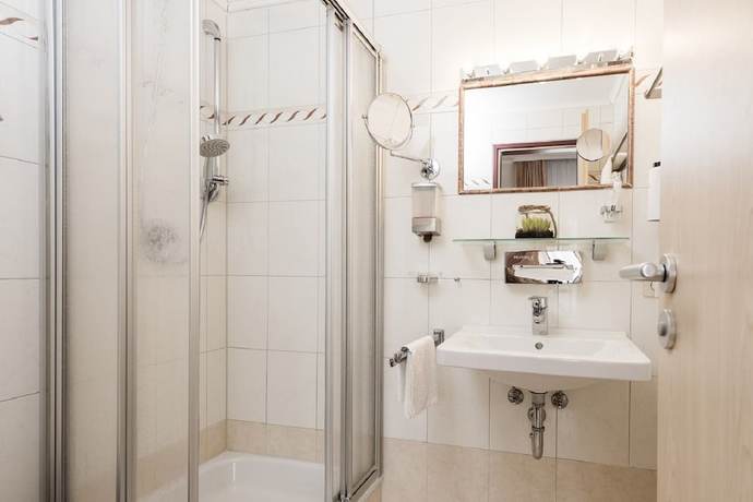 Imagen de la habitación del Hotel Lindenhof, Hubmersberg. Foto 11