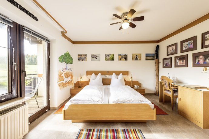 Imagen de la habitación del Hotel Lindenhof, Hubmersberg. Foto 16