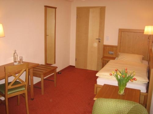 Imagen de la habitación del Hotel Lindenhof, Meschede. Foto 7