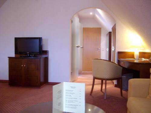 Imagen de la habitación del Hotel Lindenhof, Moenchengladbach. Foto 13