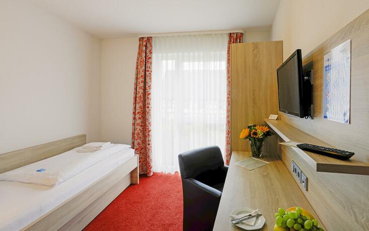 Imagen general del Hotel Lindenhof, Osterspai. Foto 1