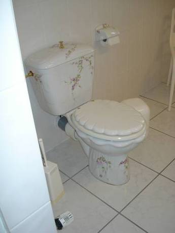 Imagen de la habitación del Hotel Lindenhof, Weywertz. Foto 12