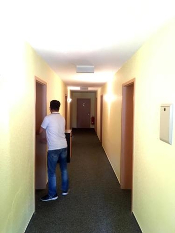 Imagen de la habitación del Hotel Lindenthal. Foto 9