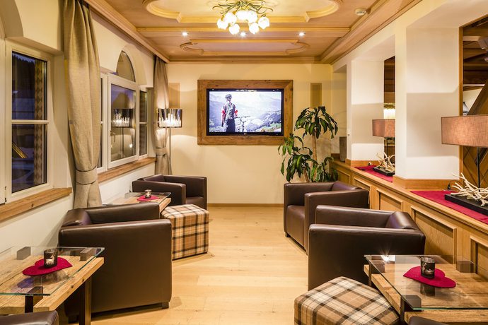 Imagen de los interiores del Hotel Linder Cycling, Selva di Val Gardena. Foto 19