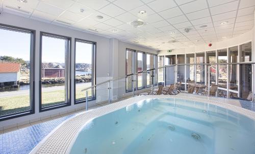 Imagen general del Hotel Lindesnes Havhotel. Foto 3