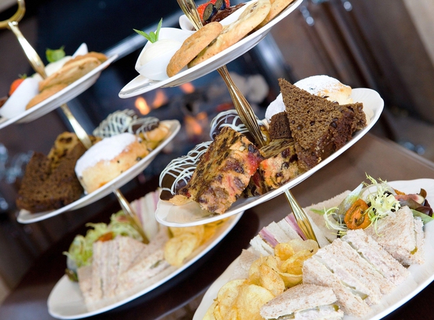 Imagen del bar/restaurante del Hotel Lindeth Howe. Foto 6