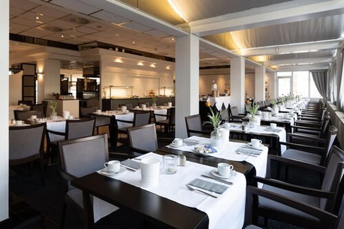 Imagen del bar/restaurante del Hotel Lindgart Minden. Foto 2