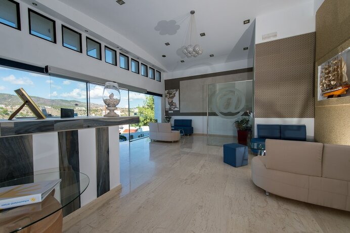 Imagen de los interiores del Hotel Lindian Jewel And Villas. Foto 20
