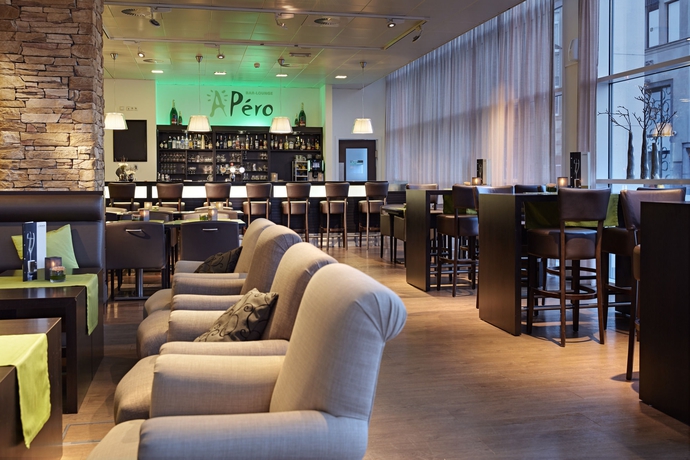 Imagen del bar/restaurante del Hotel Lindner Hotel Antwerp, part of JdV by Hyatt. Foto 4