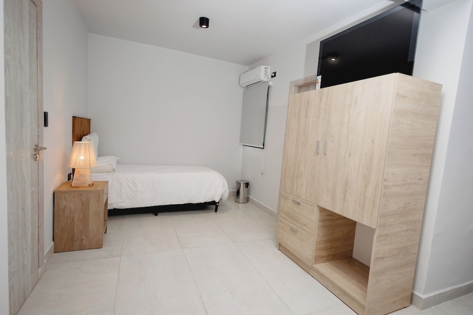 Imagen de la habitación del Hotel Lindor. Foto 6