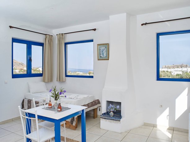 Imagen de la habitación del Hotel Lindos Athena. Foto 7