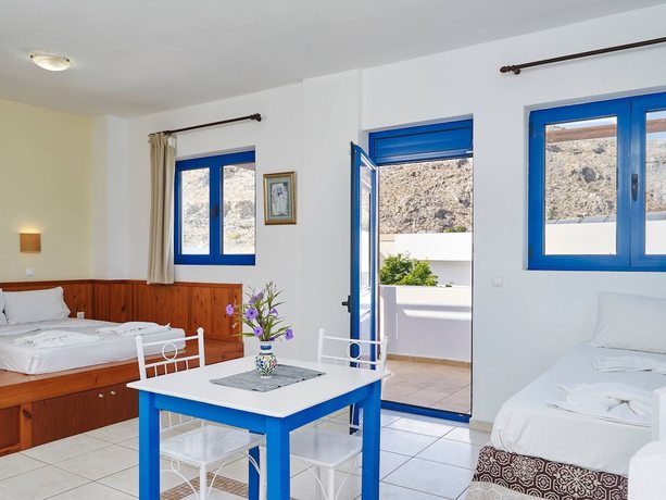 Imagen de la habitación del Hotel Lindos Athena. Foto 11