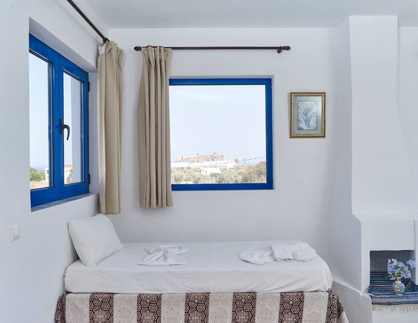 Imagen de la habitación del Hotel Lindos Athena. Foto 13