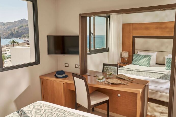 Imagen general del Hotel Lindos Bay Suites. Foto 4