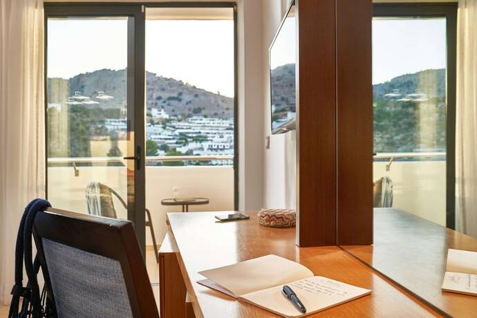 Imagen general del Hotel Lindos Bay Suites. Foto 7