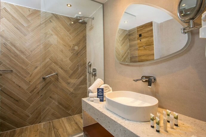 Imagen general del Hotel Lindos Bay Suites. Foto 18