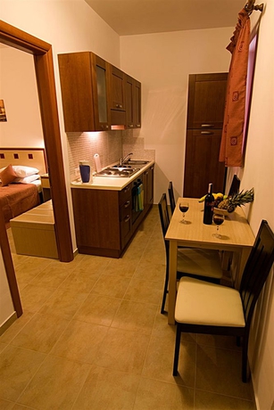 Imagen de la habitación del Hotel Lindos Blue Sky. Foto 4