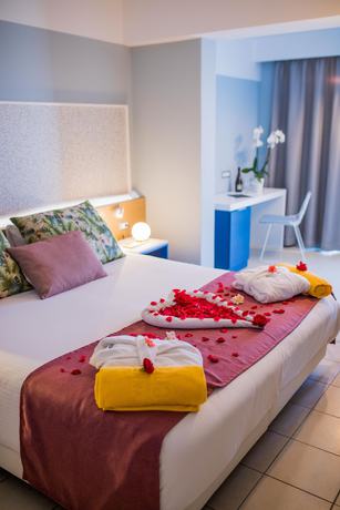 Imagen de la habitación del Hotel Lindos Breeze Beach. Foto 16