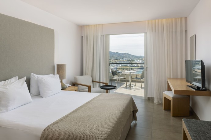Imagen de la habitación del Hotel Lindos Mare, Rodas. Foto 7