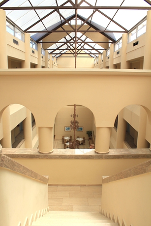 Imagen de los interiores del Hotel Lindos Royal - All Inclusive. Foto 8