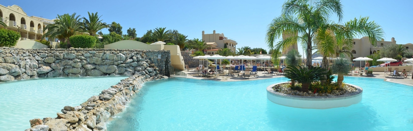 Imagen de la piscina del Hotel Lindos Royal - All Inclusive. Foto 12