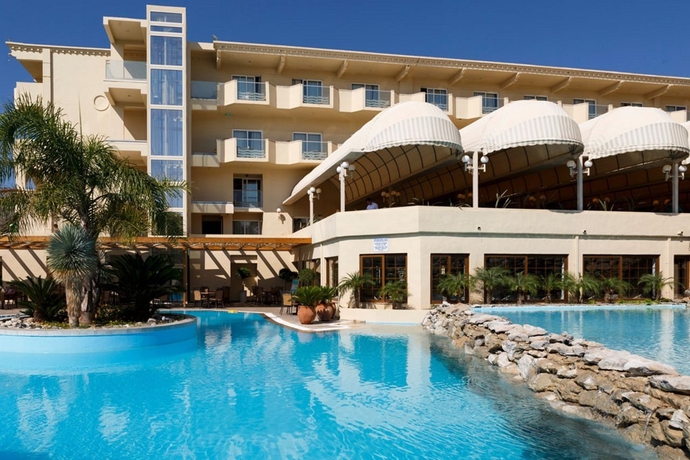 Imagen general del Hotel Lindos Royal Hotel por Iberostar. Foto 16