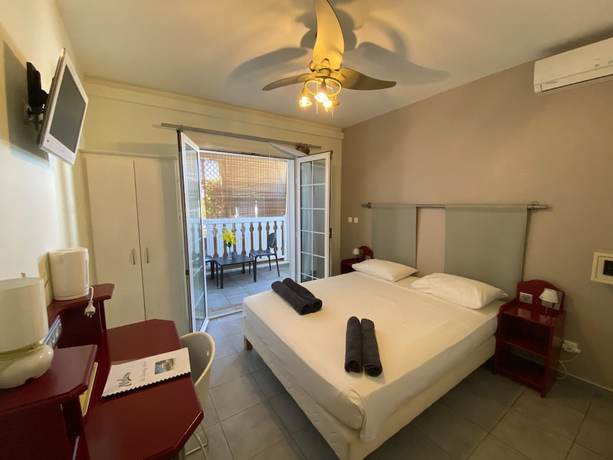 Imagen de la habitación del Hotel Lindsey. Foto 18