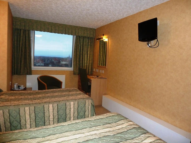 Imagen de la habitación del Hotel Lindum. Foto 10