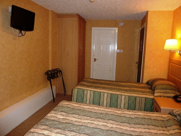 Imagen de la habitación del Hotel Lindum. Foto 13