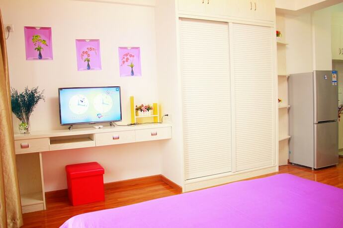 Imagen general del Hotel Line 2 Apartment. Foto 17