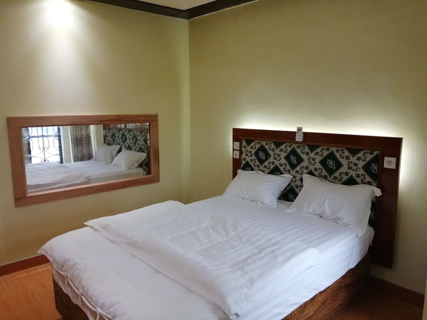 Imagen de la habitación del Hotel Line-Residence. Foto 10