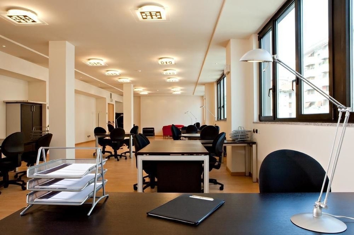 Imagen de los interiores del Hotel Linea Uno Hotel and Residence Milano. Foto 14