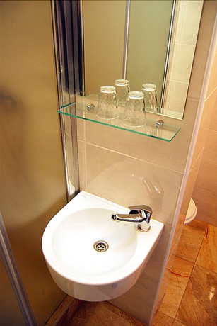 Imagen de la habitación del Hotel Lineas. Foto 13