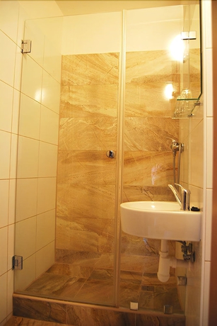 Imagen de la habitación del Hotel Lineas. Foto 14