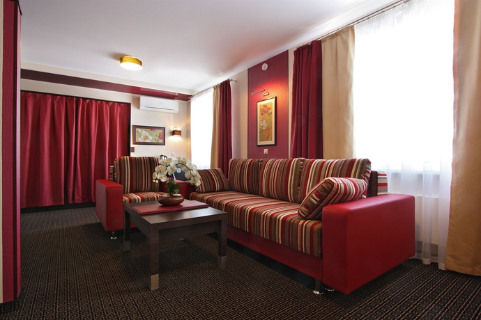 Imagen de los interiores del Hotel Liner Airporthotel Ekaterinburg. Foto 14