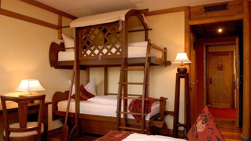 Imagen de la habitación del Hotel Ling Bao. Foto 4