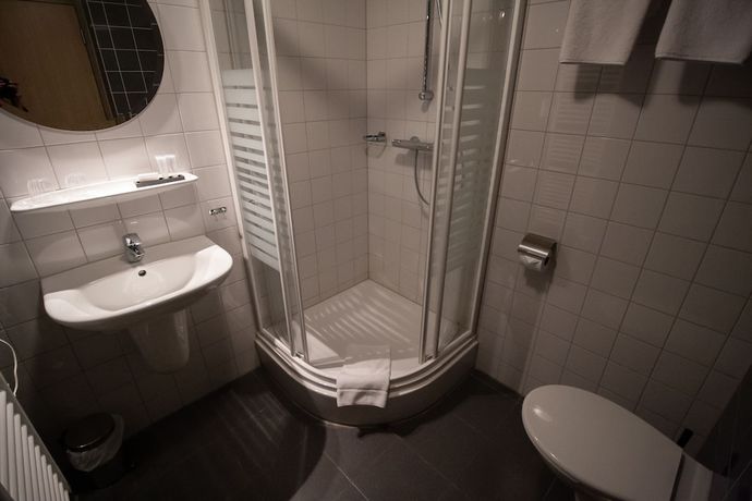 Imagen de la habitación del Hotel Linge Elst. Foto 13