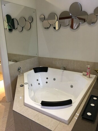 Imagen general del Hotel Linger A While Chalet. Foto 13