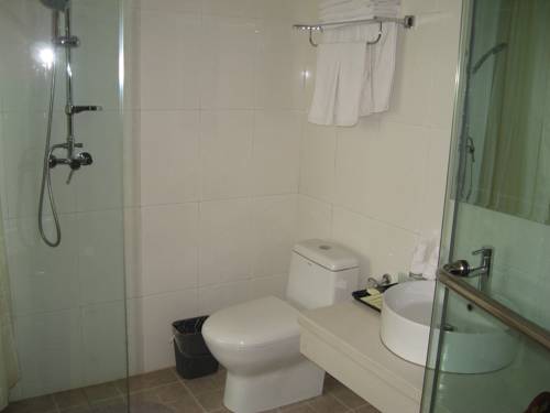 Imagen de la habitación del Hotel Lingfeng Mountain Villa. Foto 2