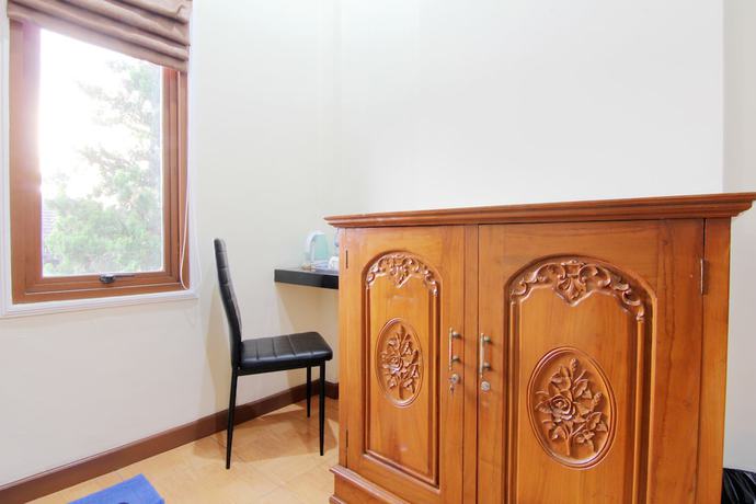 Imagen de la habitación del Hotel Lingga Hotel. Foto 15