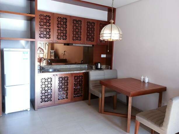 Imagen general del Hotel Lingshui Sea View Vacation Apartment. Foto 6