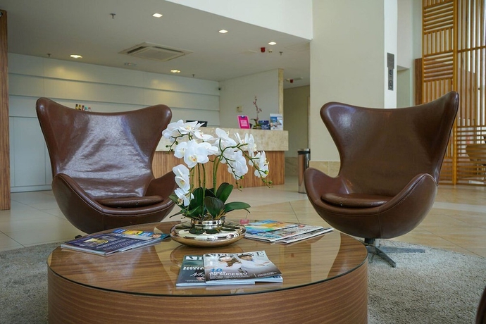 Imagen de los interiores del Hotel Linhares Design. Foto 17