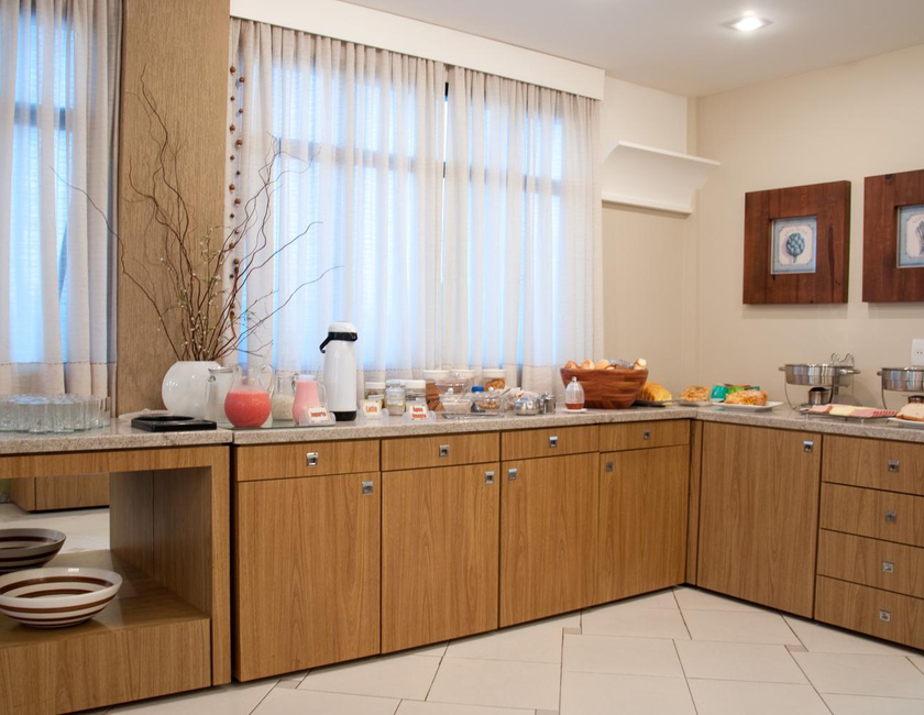 Imagen general del Hotel Linhatur, Linhares. Foto 11