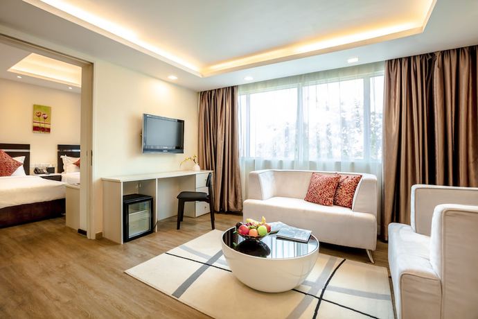 Imagen de la habitación del Hotel Link. Foto 8